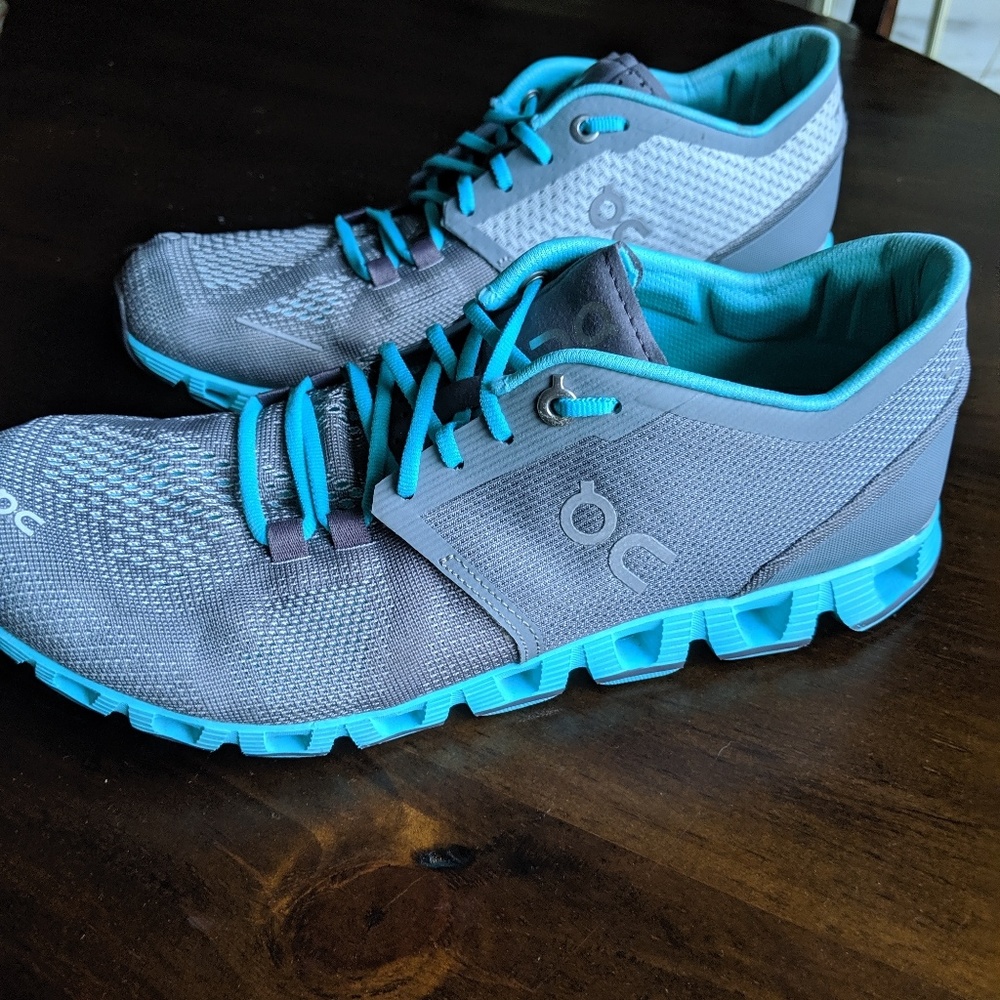 Athletic shoes